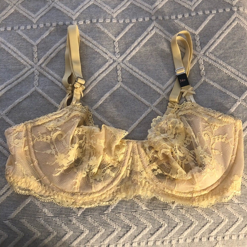 Victoria’s Secret Bra